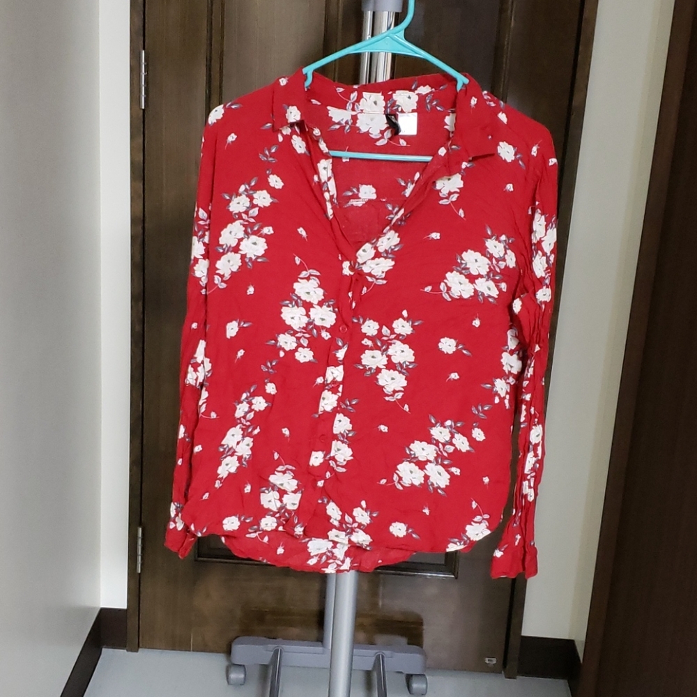 Floral red shirt